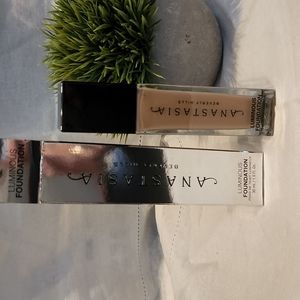 Anastasia Luminous Foundation 260N